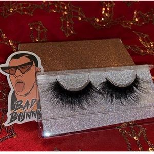 Bad bunny lashes😍